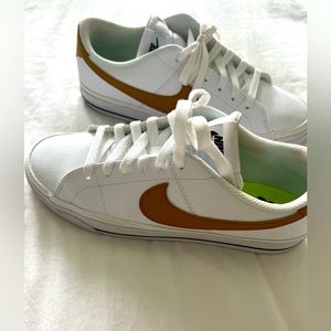 Nike Court Legacy shoes